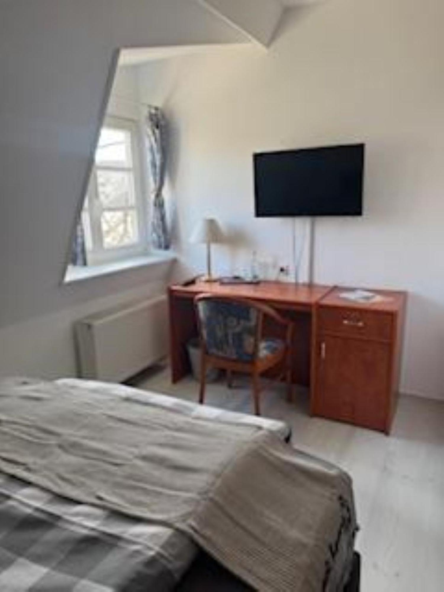 Parkhotel & Kurcafe באד סאסנדורף מראה חיצוני תמונה