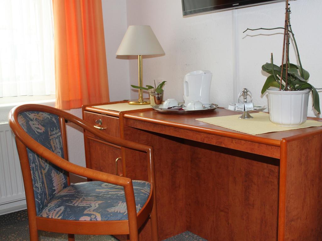Parkhotel & Kurcafe באד סאסנדורף מראה חיצוני תמונה