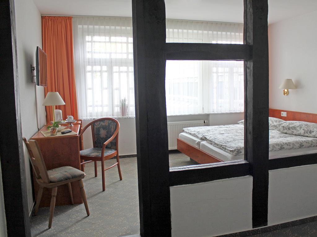 Parkhotel & Kurcafe באד סאסנדורף חדר תמונה